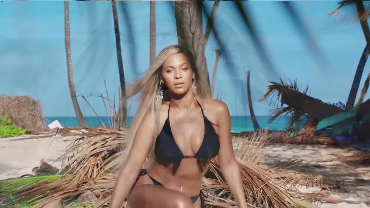 Beyonce boobs bikini