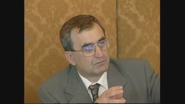 El Açması ıspanaklı Kol Böreği Videosu El Açması ıspanaklı Kol Böreği Videosu