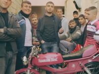 Adanada kolu kırık hırsız, dizüstü bilgisayarı sopayla çaldı Adanada kolu kırık hırsız, dizüstü bilgisayarı sopayla çaldı