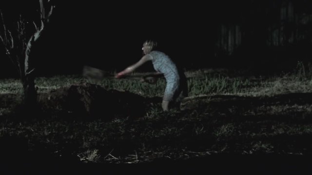Family Demons (2009) fragmanı