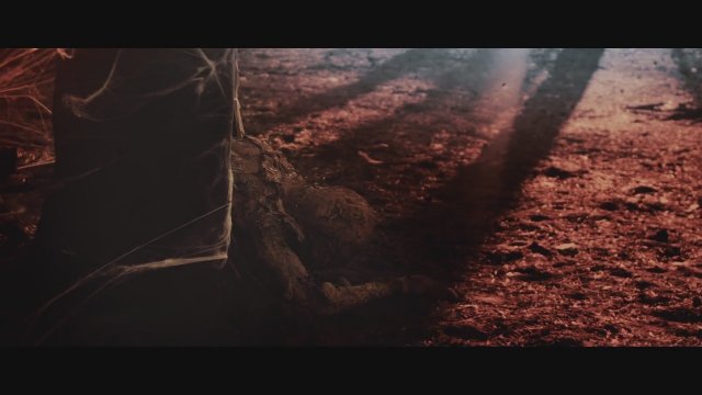 III (2015) Fragman