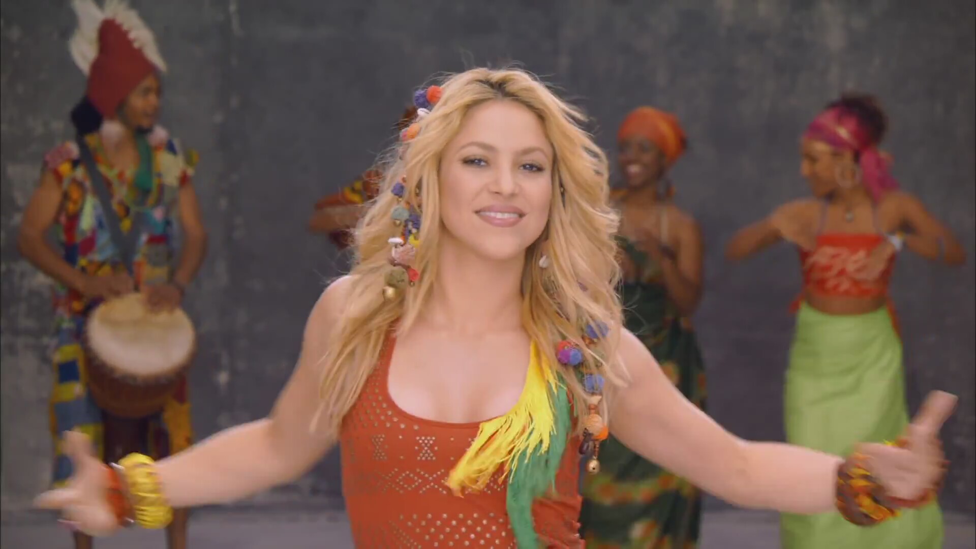 Shakira - Waka Waka Dinle | İzlesene.com