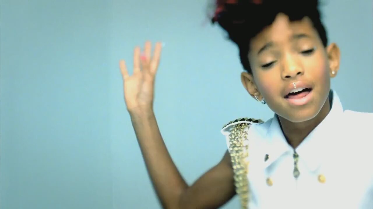 Willow Smith Whip My Hair Dinle Zlesenecom