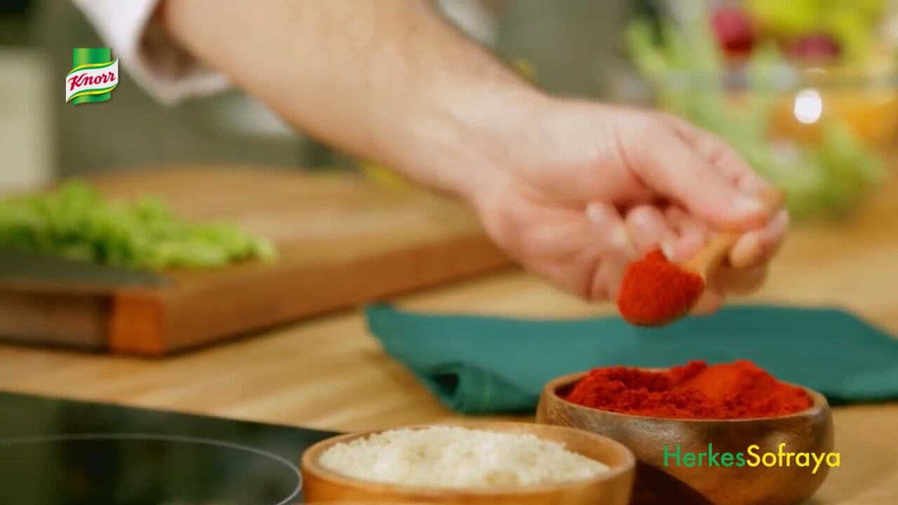 Saba Tümer ile Mutfak Sırları Ne Pişiriyor Saba Tümer ile Mutfak Sırları Ne Pişiriyor