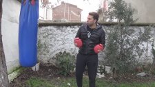 Kavgada Yumruk Nasıl Atılır