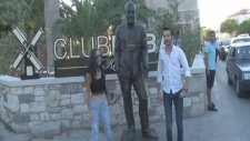 Fatih Terim'le Kapışan Selahattin Aydoğdu'nun Heykelini Yapmak