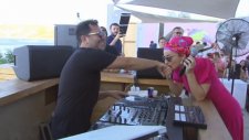 Gülşen Kocası Ozan Çolakoğlu’nun Elini Öptü