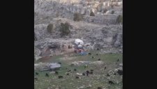 Yükledim Göçümü Gurbet Ellere O Dumanlı Yaylalar Yar Senin Olsun