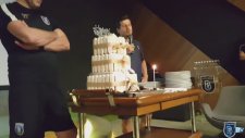 Emre Belözoğlu'na doğum günü sürprizi