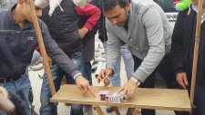 Suriyelileri Sigara Devirme Oyununda Yolan Dayı
