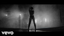 Jessie J - Think About That