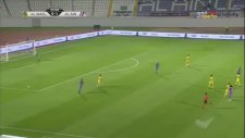 Omar Abdulrahman Adeta Dalga Geçti!