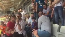 Trabzonsporlu Minik Taraftarın Üstünden Forması Çıkartıldı