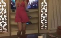 Güzel Kızdan Entarisi Dımdım Yar