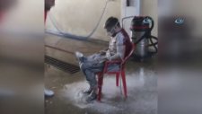 Ortağını Otomobil Yıkar Gibi Yıkadı