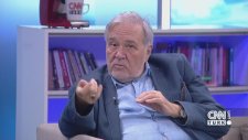 İlber Ortaylı Angela Merkel'e Odun Dedi