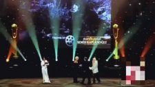 Meltem Cumbul'un Semih Kaplanoğlu'nun Elini Sıkmaması