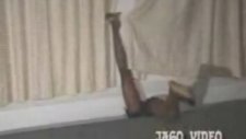 Dansçı Kız Tepetaklak