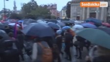 Polonyalı Kadınlardan Hükümet Karşıtı Protesto