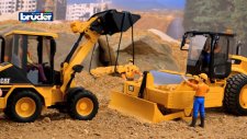 Caterpillar Tırtıl Titreşimli Kompaktör 02450