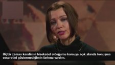 Elif Şafak'ın Biseksüel Olduğunu İtiraf Etmesi