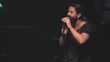 Koray Avcı - Yaz Gazeteci Yaz & Yuh Yuh (Canlı Performans)