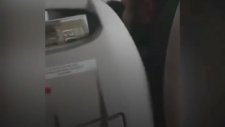 Uçakta Dolu Yağışı Korkudan El-Lehim Kurtar Diyor Karaya Çıkınca Pilot Bizi Kurtardı Diyo Ke-Efirler
