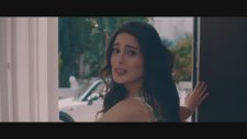 Sinan Akçıl feat Ferah Zeydan - İyi Değilim