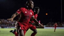 Didier Drogba, Kalecinin Hatasını Affetmedi!