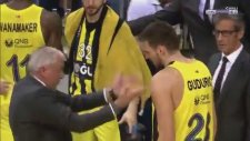 Guduric'in 3'lüğü Atmasına Rağmen Obradovic Tarafından Haşlanması