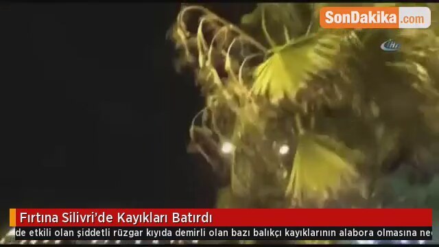Fırtına Silivride kayıkları batırdı Fırtına Silivride kayıkları batırdı