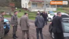 Gemi Kazasını Öğrenen Mürettebat Yakınları Sahile Koştu