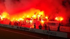 Göteborg Taraftarından Sigara Yasağına Tepki