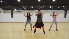 Mr. Romantic Eşliğinde Eğlenceli Zumba Eğitimi