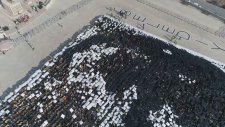 7 bin 700 Gönüllü Atatürk Portresi Rekorunu Kırdı