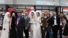 Moda Tasarımcıları Gelinler Standımızı Ziyaret Etti Design Week Turkey Türkiye Tasarım Haftası