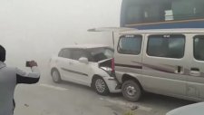 Hindistan'da Yaşanan Bir Garip Zincirleme Kaza