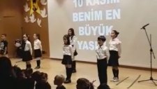İzmir Güzelbahçe Mektebim 10 Kasım En Büyük Yasım Müzik Öğretmeni Seyhan Özerdinç Yonar