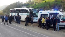Artvin Hopa'da Kelkit Taraftarına Taşlı Saldırı