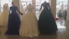 Halay Çeken Cansız Mankenler