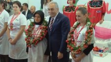 Türk ve Rus Kadınları Kıyasıya Yarıştı