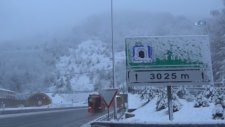 Bolu'da Yoğun Kar Yağışı Başladı