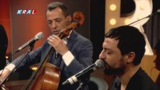 Mehmet Erdem - Öyle Bir Yerdeyim Ki (Feat. Rubato)