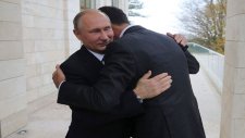 Vladimir Putin Ve Beşar Esad'ın Soçi'de Sıcak Kucaklaşması