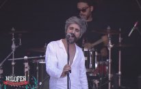 Manuş Baba - Bırak Seveyim (Canlı Performans)