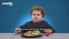 Efe Koçyiğit'e Diyet Yemekleri Yedirmek