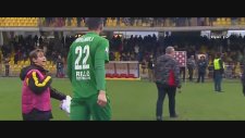 Benevento Kalecisi Alberto Brignoli'nin 94. Dakikada Milan'a Attığı Gol