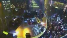 Funda Arar - Dalgalandımda Duruldum (Beyaz Show 01.12.2017)