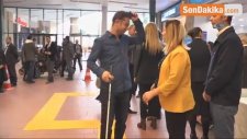 1 Dakikalığına Engelli Oldular