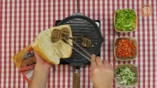 Ekmek Arası Köfte Tarifi